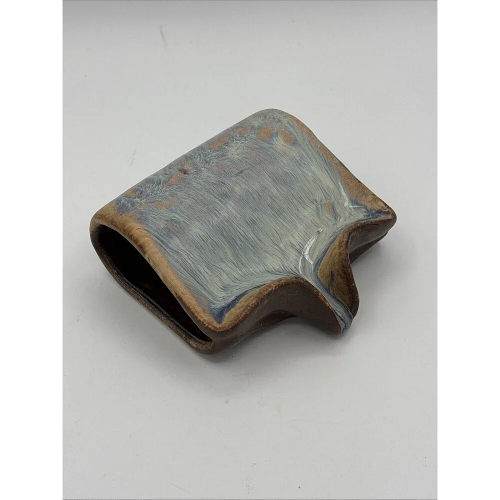 Stoneware Ceramic Sponge Holder & Soap Dish with Drip Spout - Reactive Glaze